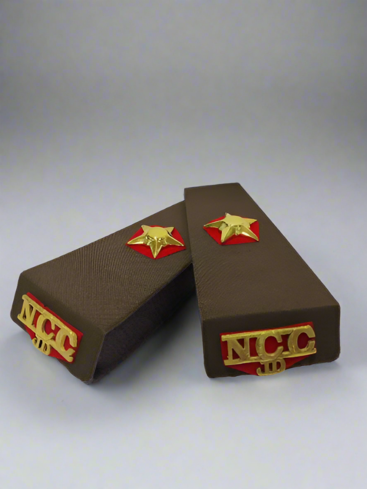 STAR SET ON FLAP - The Adventure Hut