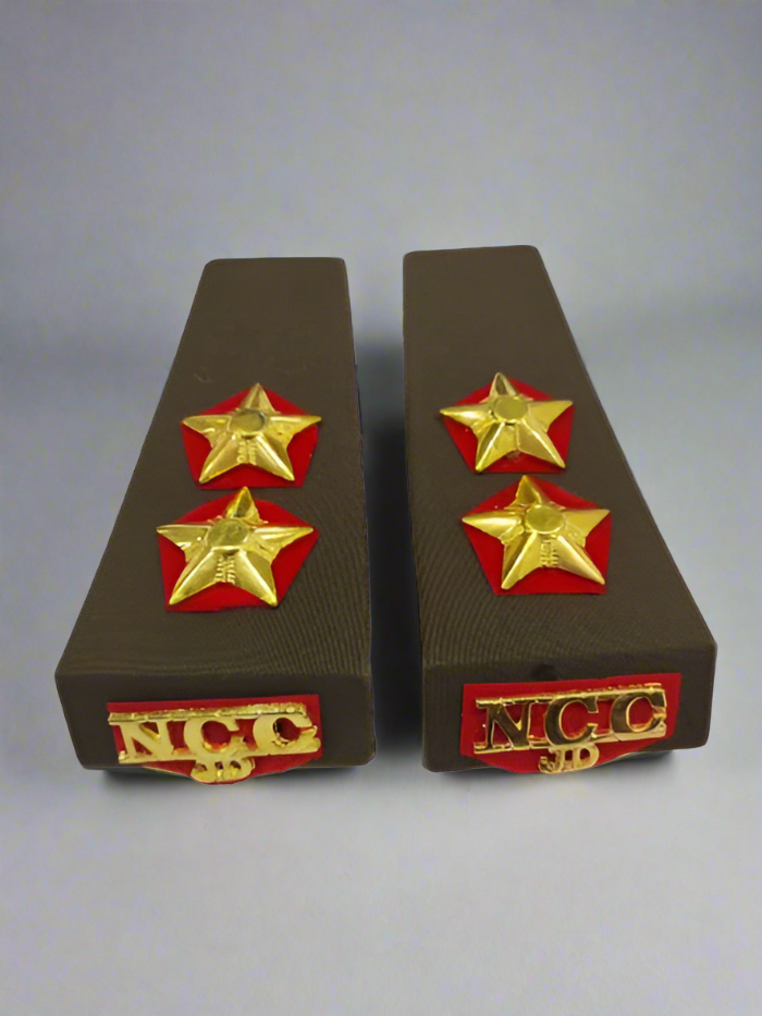 STAR SET ON FLAP - The Adventure Hut