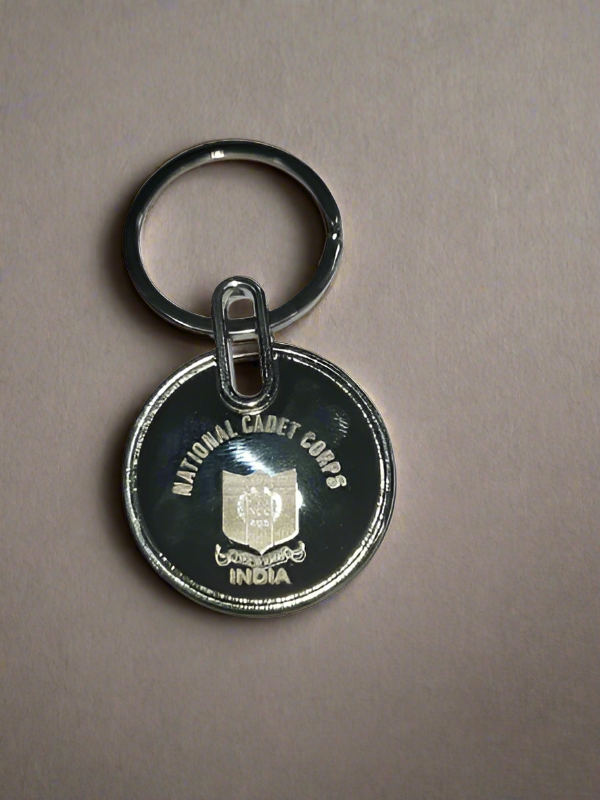 KEYCHAIN NCC METAL WHITE