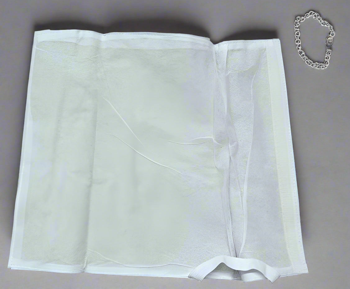 WHITE ANKLET REGZINE