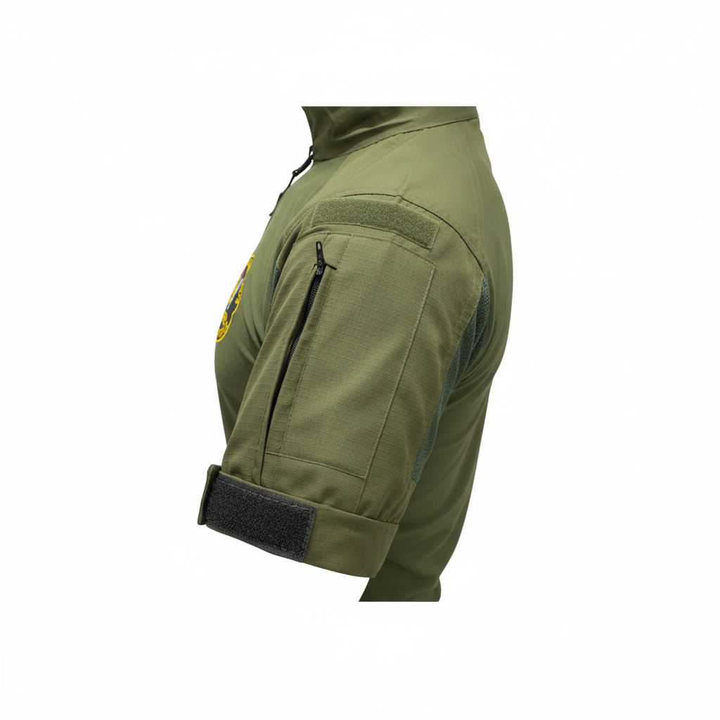 Sleeve Detail - Pocket and Features